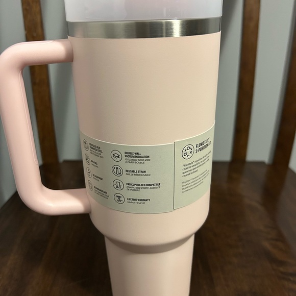 Pink Stanley 40 Oz  Quencher H2.0 Tumbler (Bloom)‎ The Clean Slate Collection - Picture 7 of 7